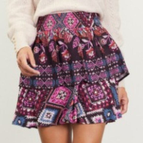 Print Ruffled Mini Skirt - Picture 3 of 4
